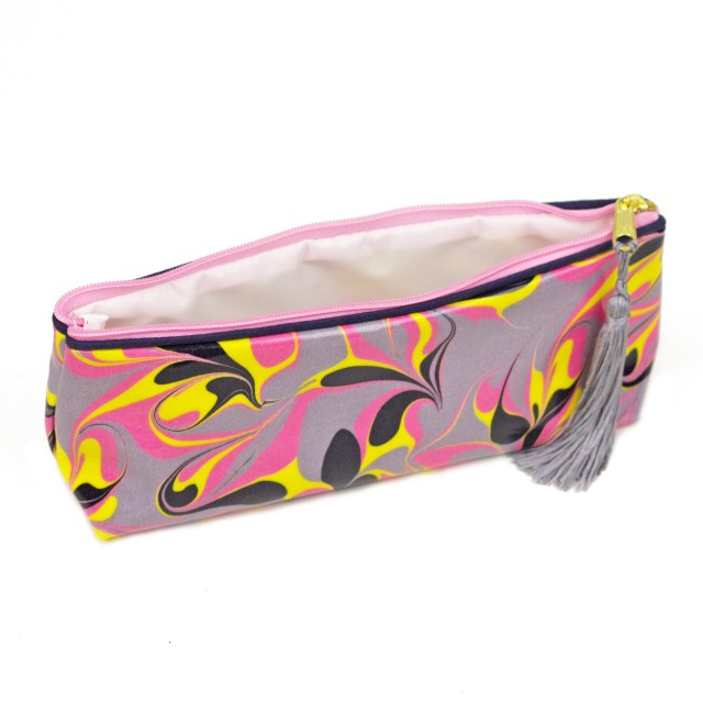 amalfi-coated-wash-bag-small-open-co6