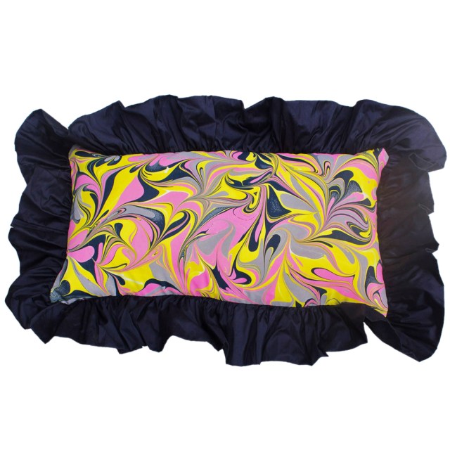 amalfi-front-cushion-frill-co6