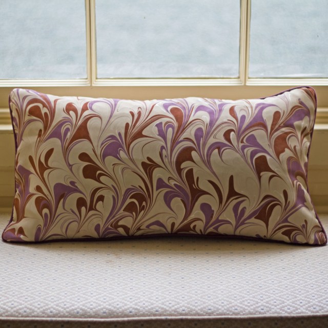 phoenix-cushion-is9
