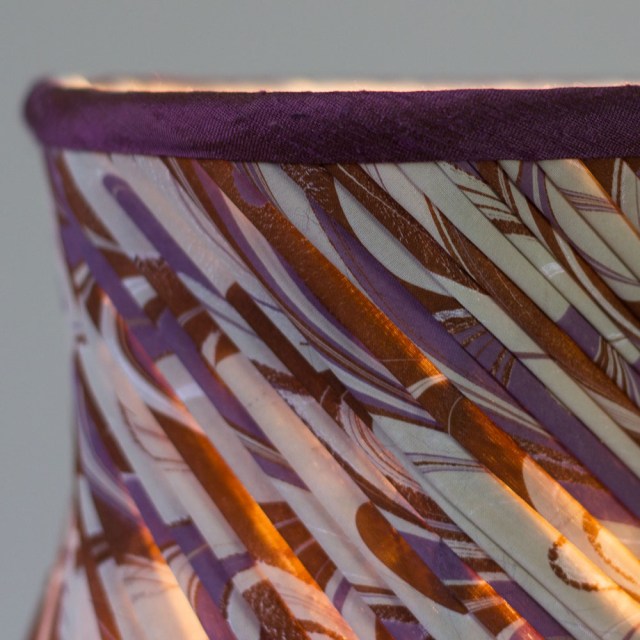 phoenix-twist-lamp-shade-cu2