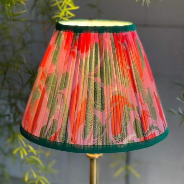 rpm-gathered-lamp-shade-on